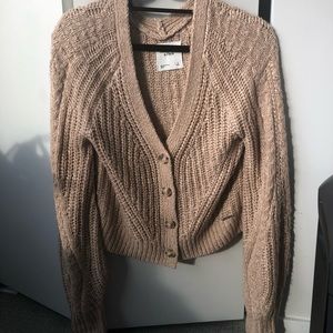 NWOT Abercrombie and Fitch soft tan chunky sweater, size S